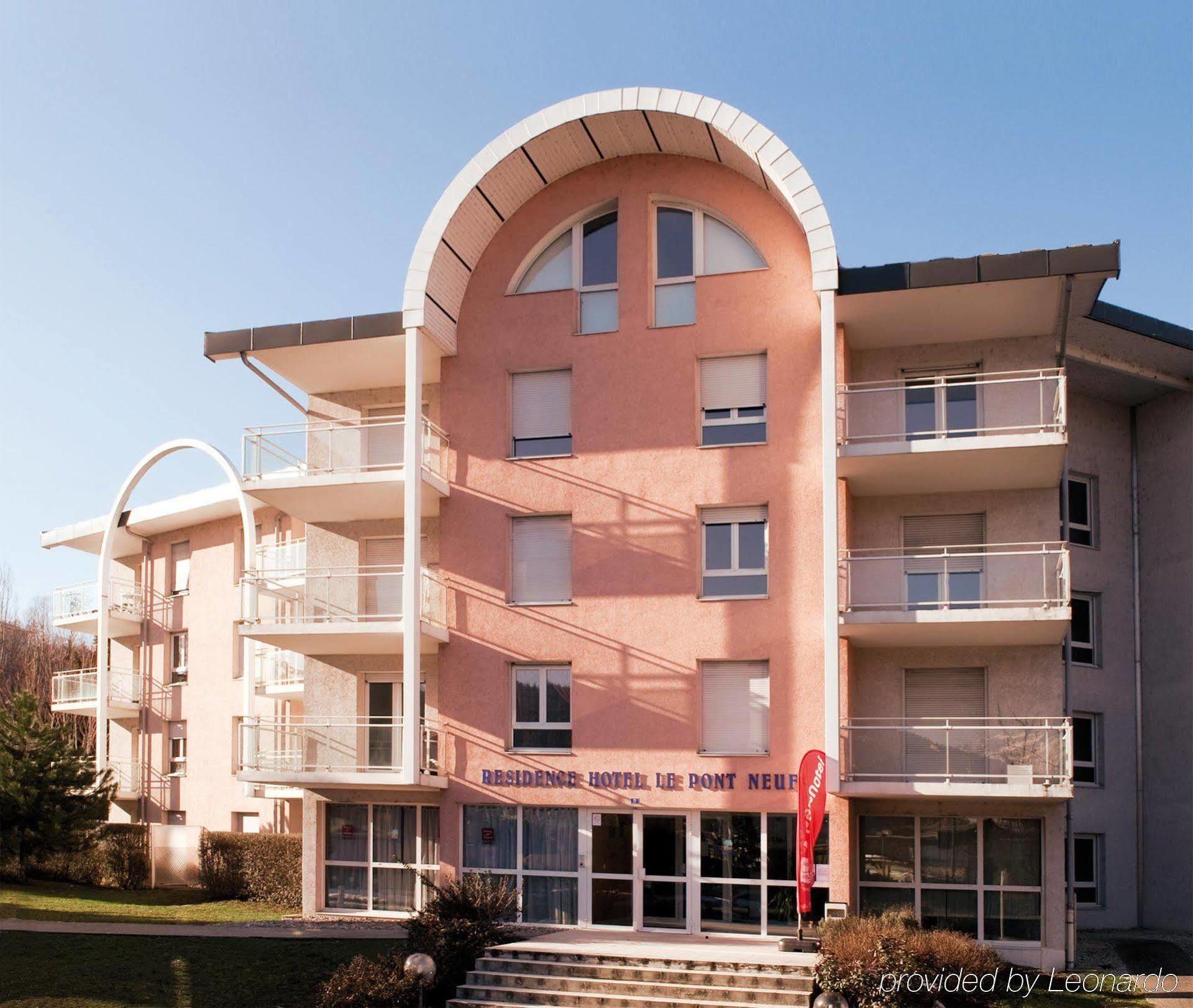 Séjours&Affaires Annecy Le Pont Neuf Cran-Gévrier Exterior foto